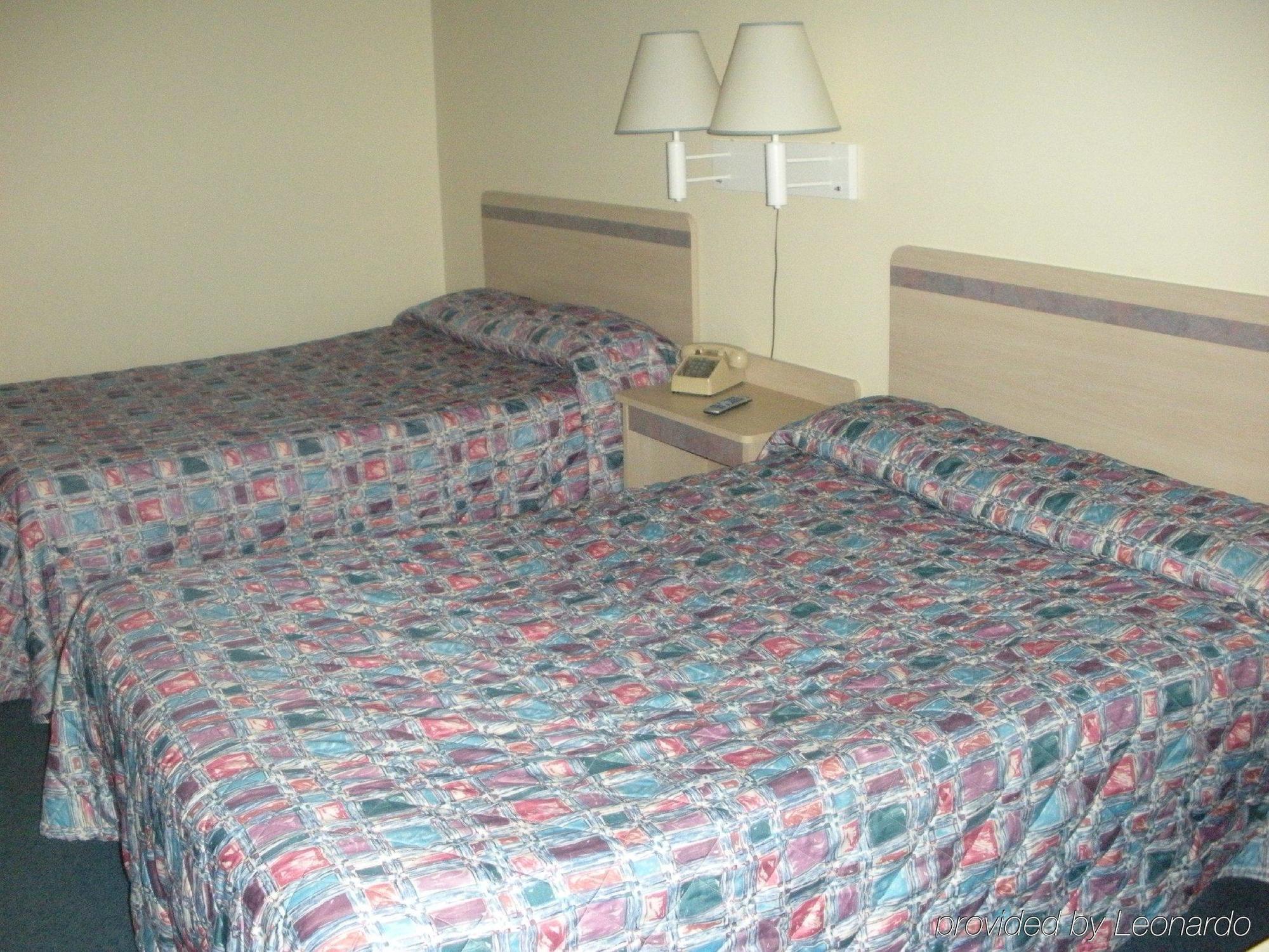 Regency Inn And Conference Center 클린턴 객실 사진