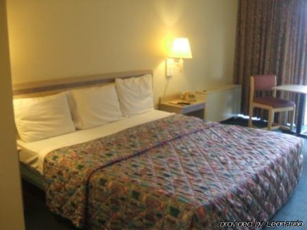 Regency Inn And Conference Center 클린턴 객실 사진